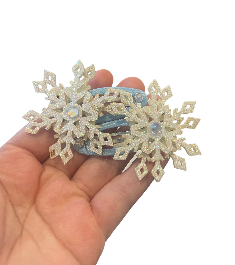 Blue/white snowflake snaps - set of 2