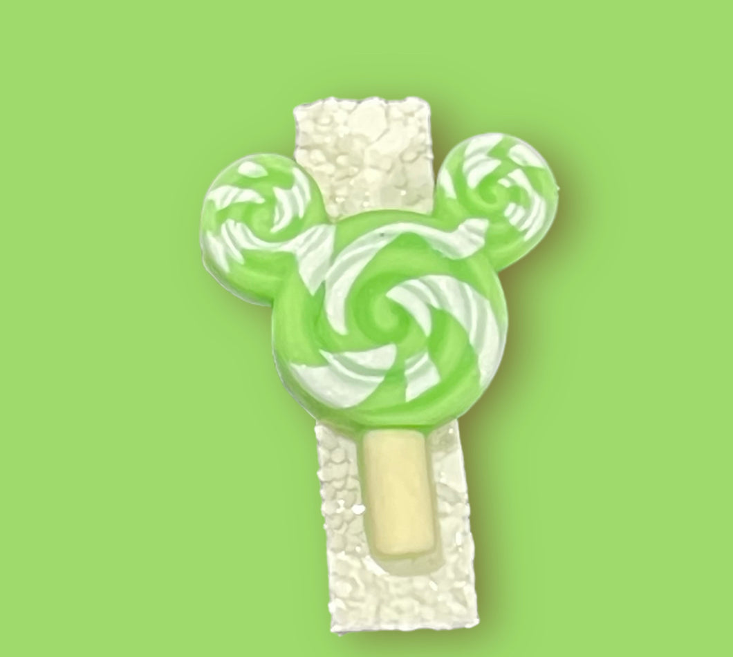 Tiny green Mickey-pop